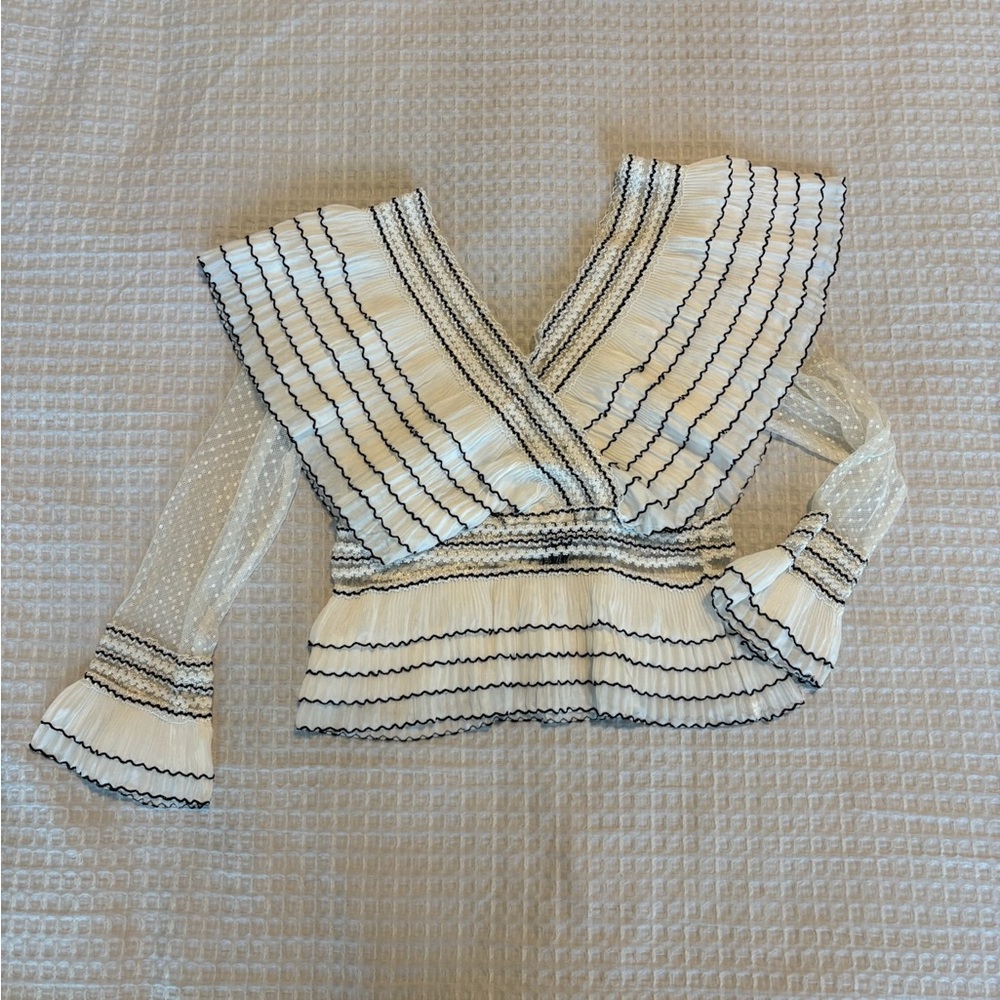 Forever 21 White and Black Ruffled Blouse